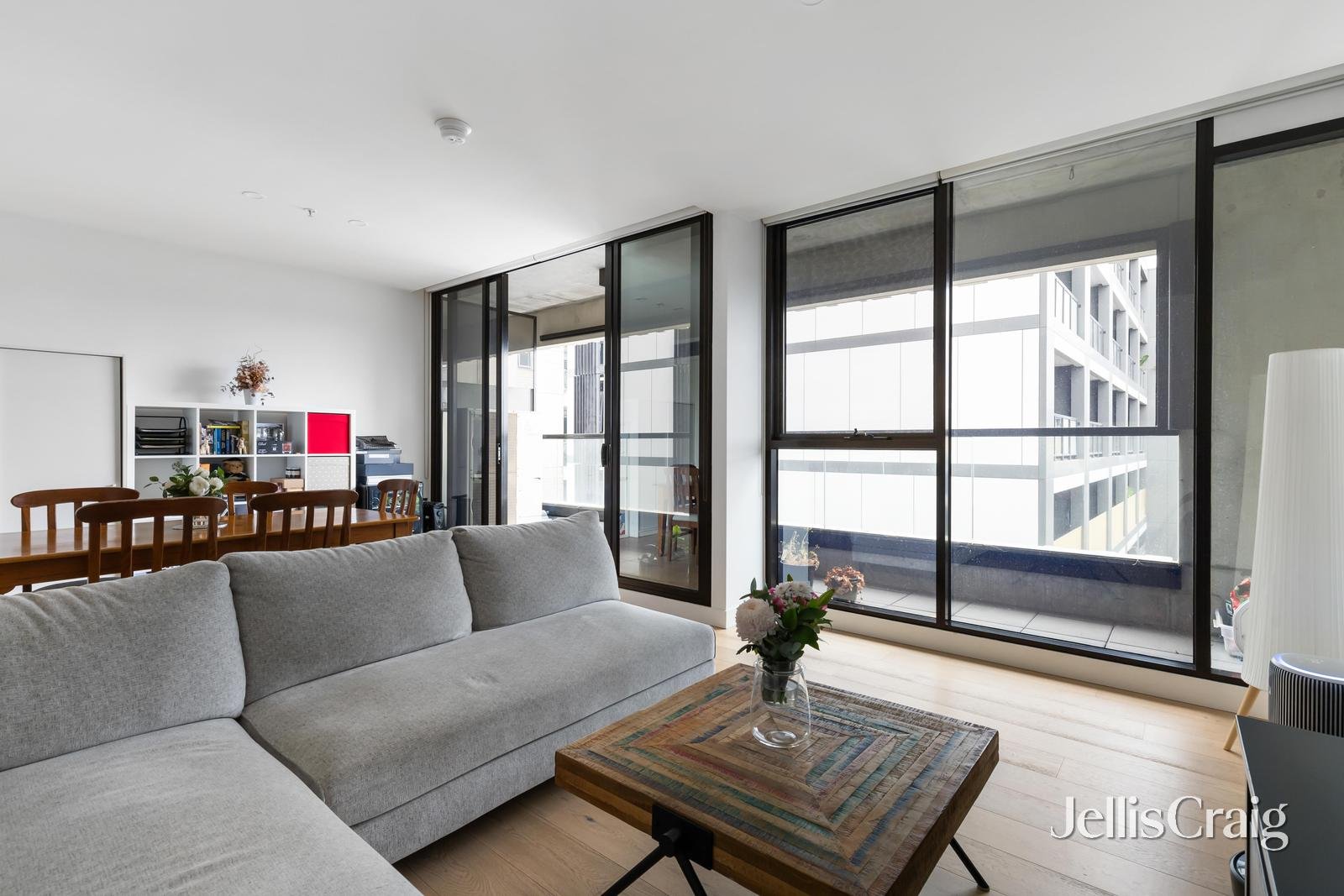 424/253 Bridge Road, Richmond image 6