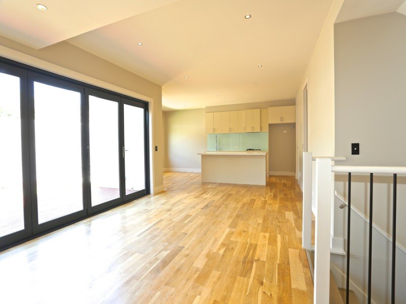 4/246 Belmore Road, Balwyn image 4