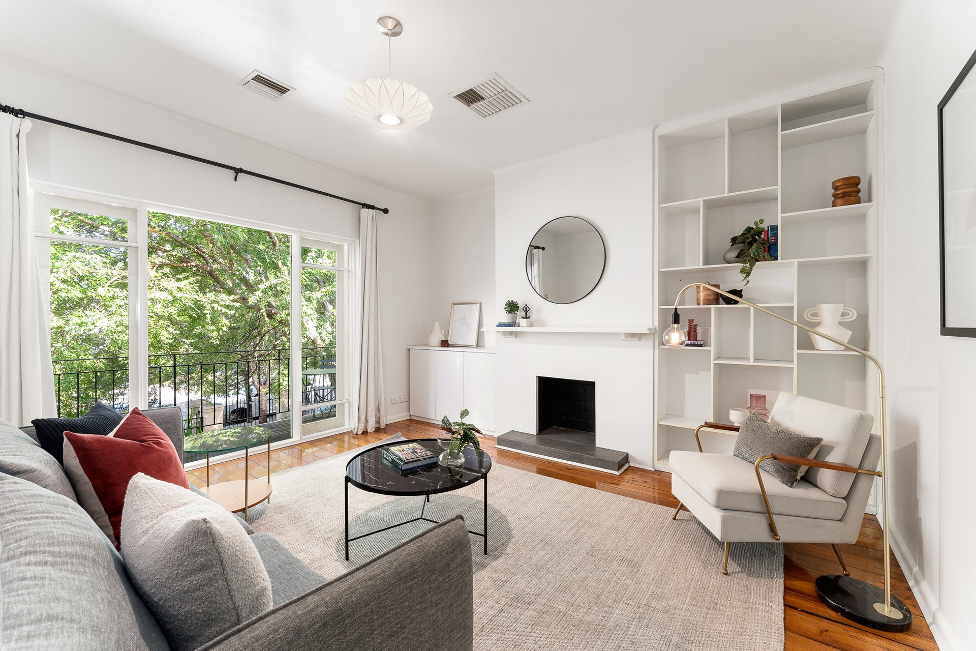 4 / 247 Hampton Street Hampton