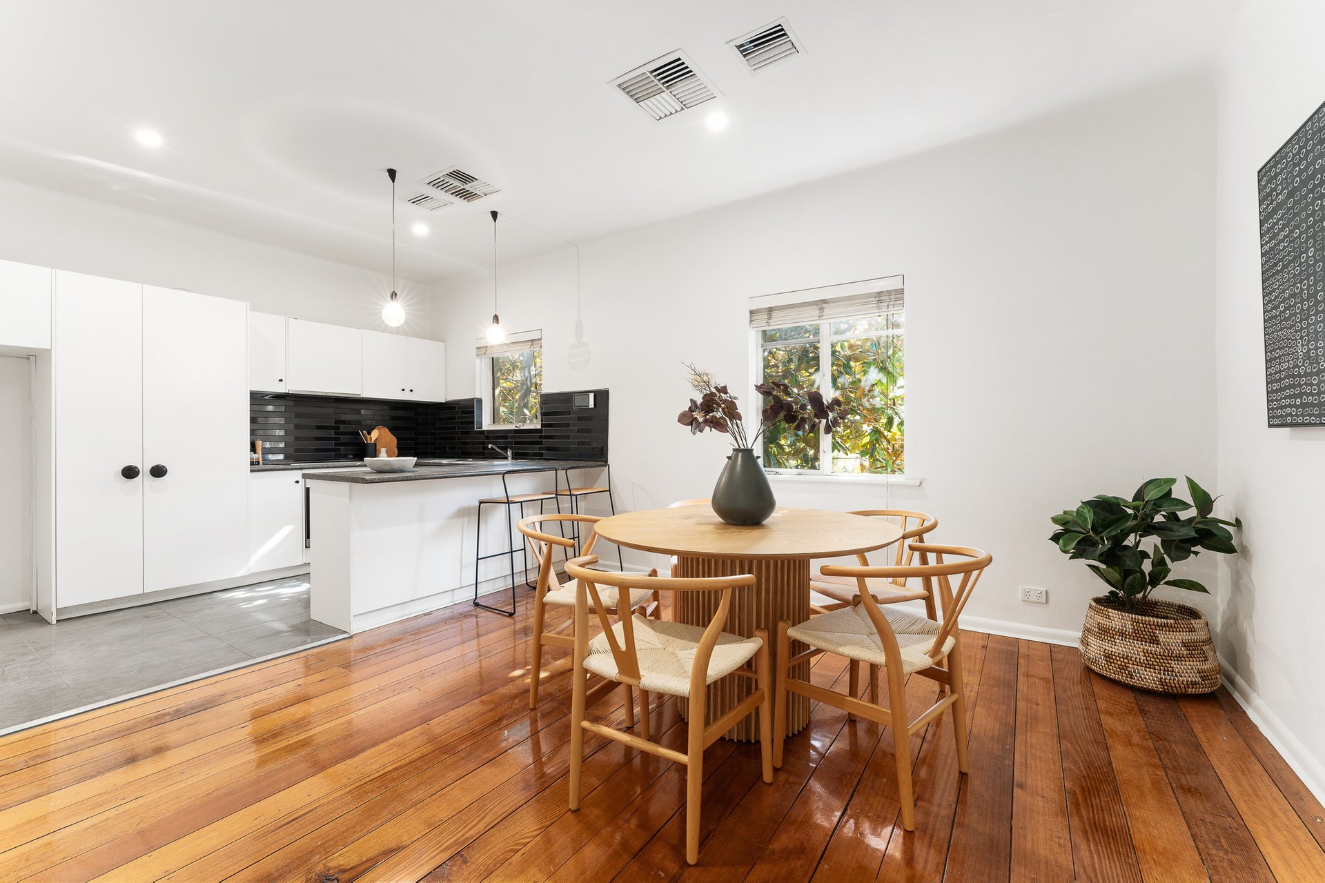 4 / 247 Hampton Street Hampton