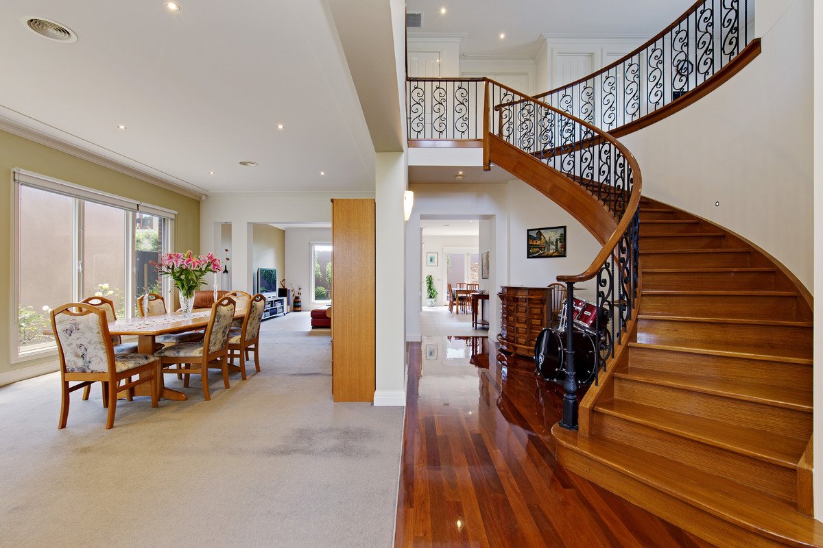 425 Belmore Road, Mont Albert North image 2