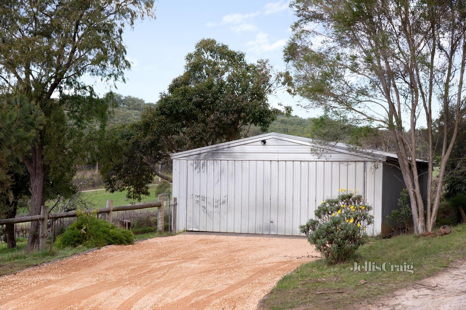 425 Buttermans Track, St Andrews image 19