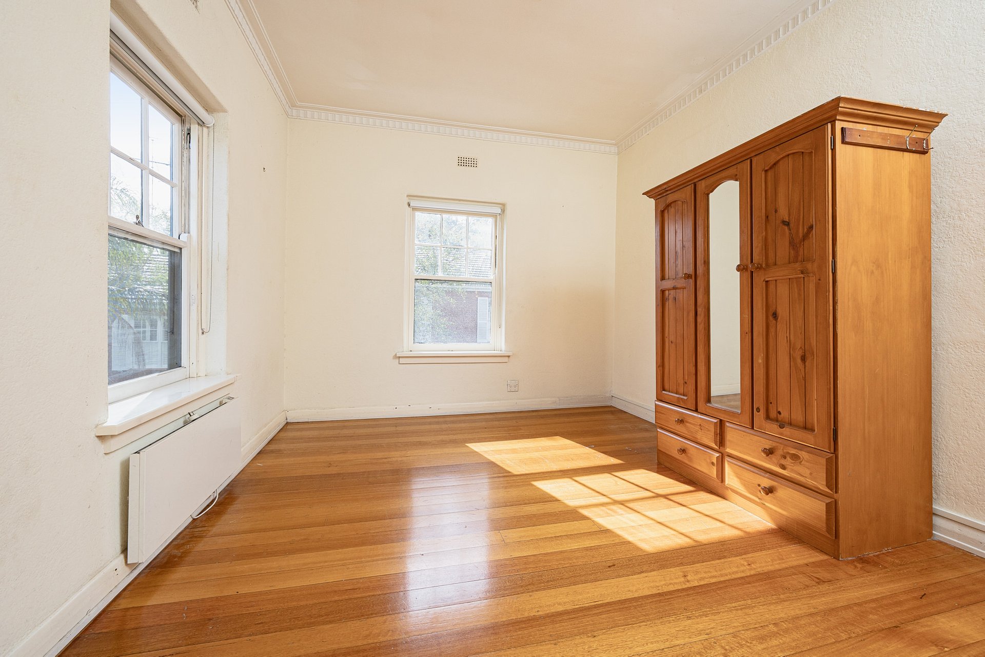 4 / 25 Grandview Grove PRAHRAN