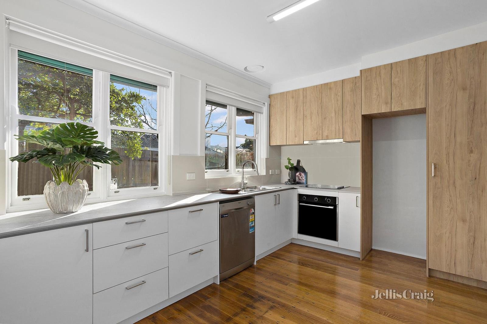 4/25 Hazel Street, Camberwell image 3