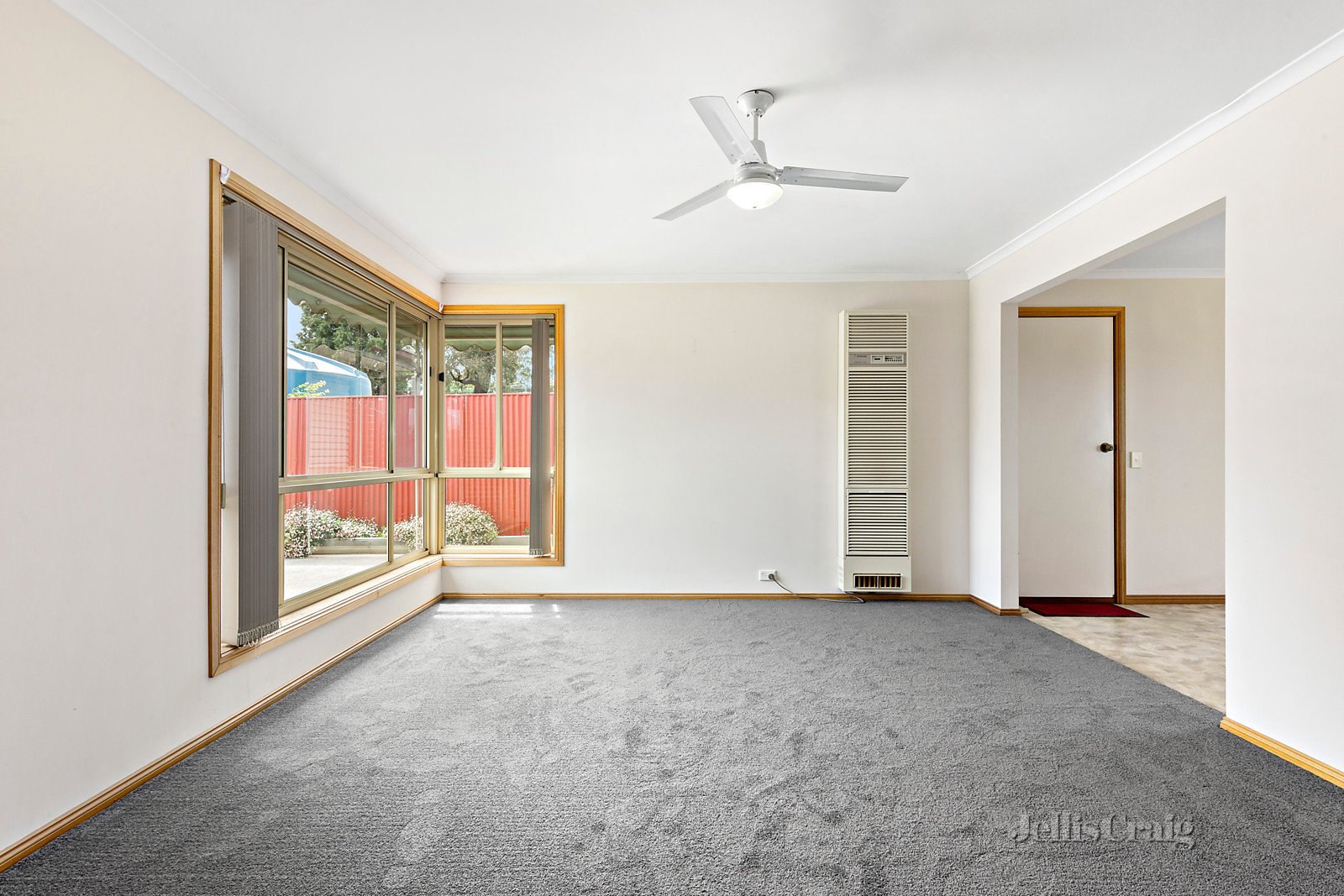 4/254a Humffray Street North, Brown Hill image 2