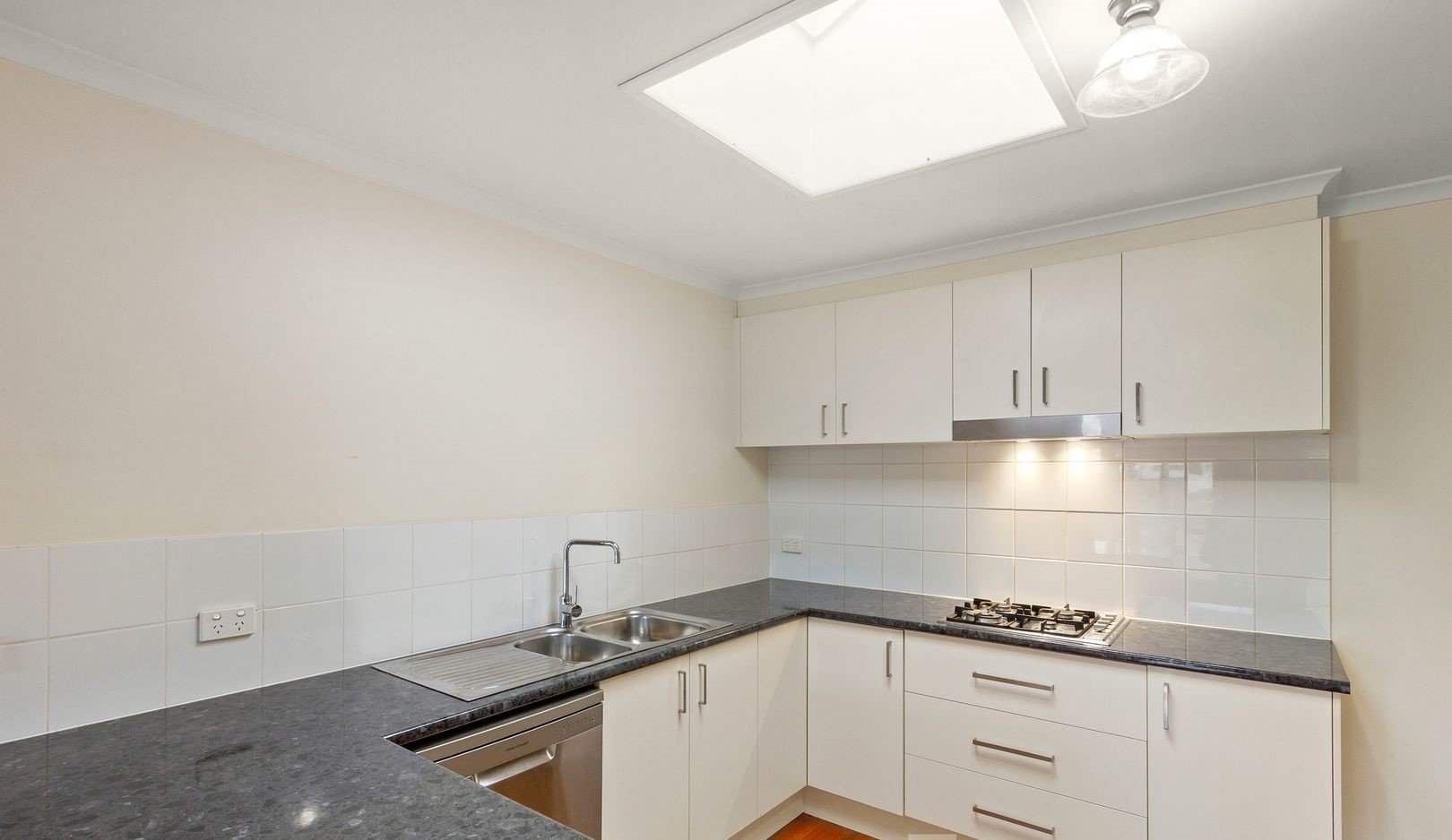 4/258-260 Dorset Road,, Croydon image 9