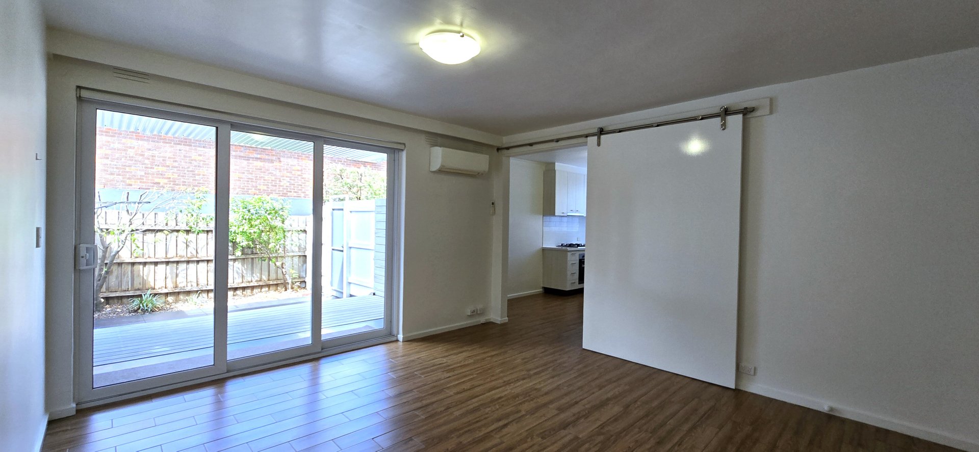 Property Gallery Thumbnail 2