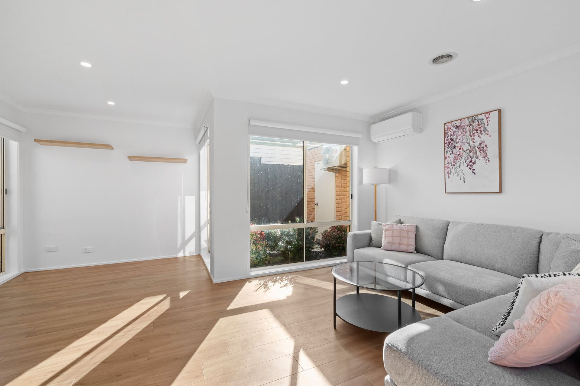 4/26 Haig Street, Croydon image 3