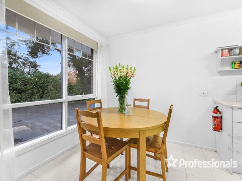 4/26 Lusher Road, Croydon image 5