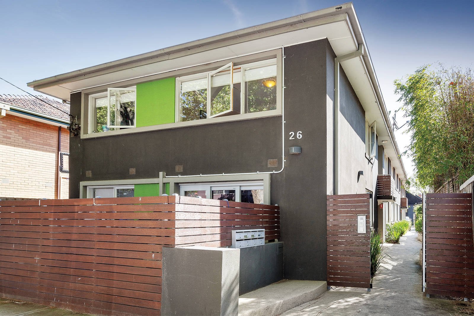Property Gallery Thumbnail 8