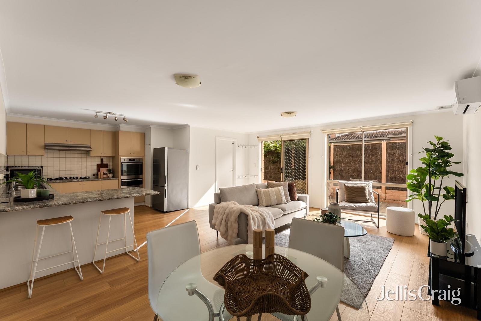 4/26 Tyler Street, Preston image 2
