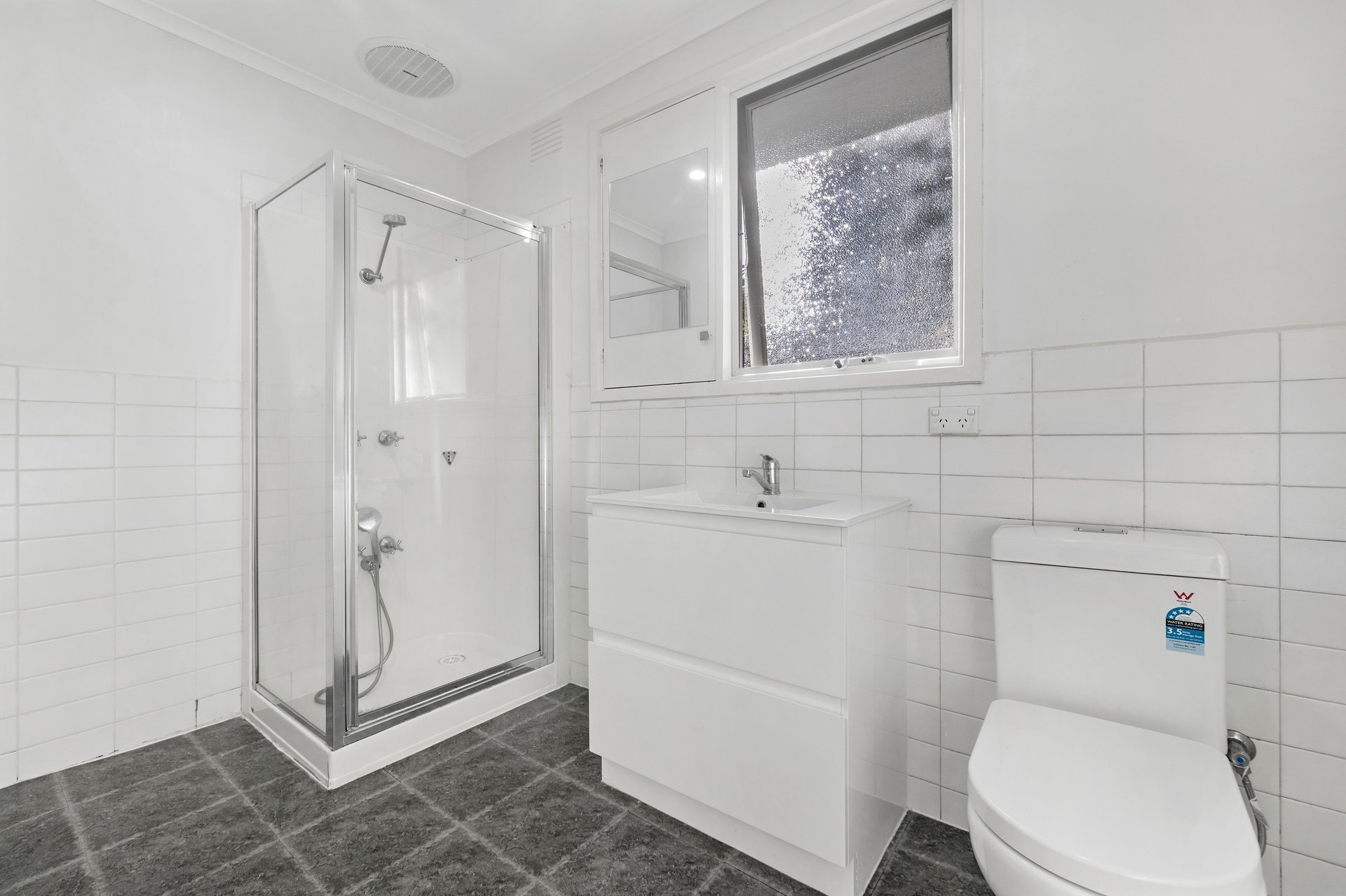4/26 Wolseley Crescent, Blackburn image 5