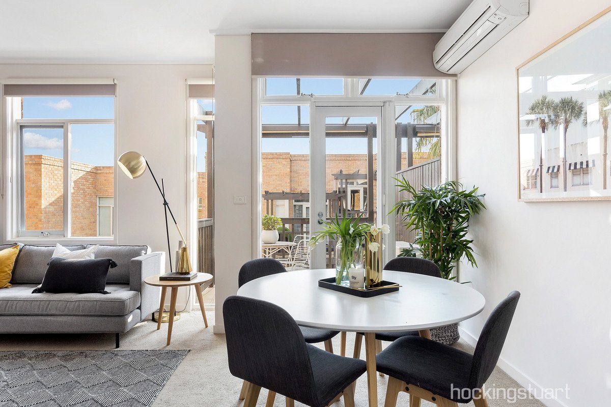 42/65 Riversdale Road, Hawthorn image 2