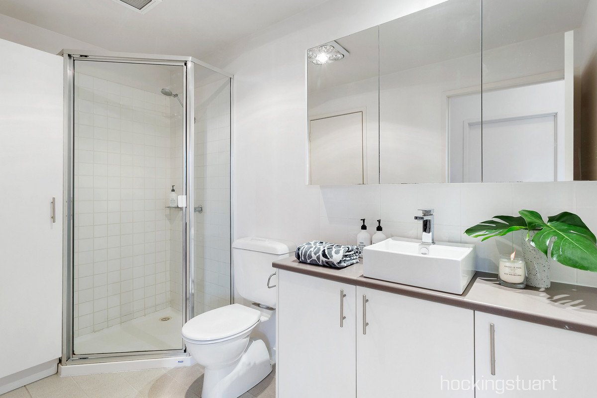 42/65 Riversdale Road, Hawthorn image 7