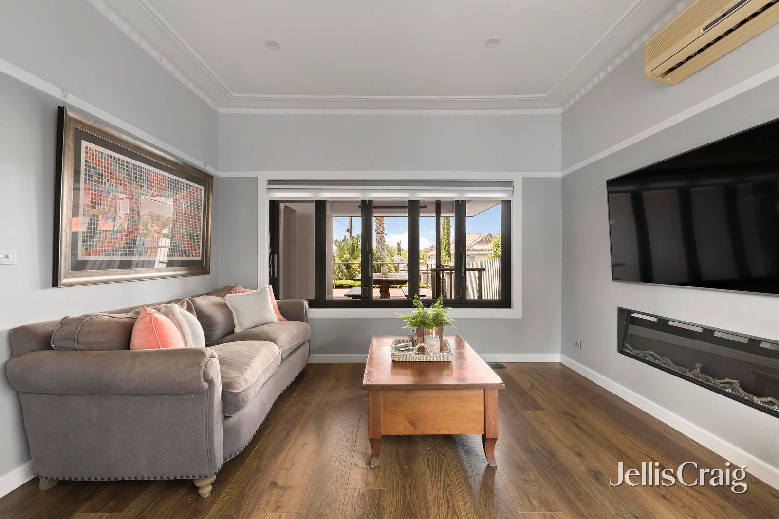 427 Buckley Street, Aberfeldie image 2