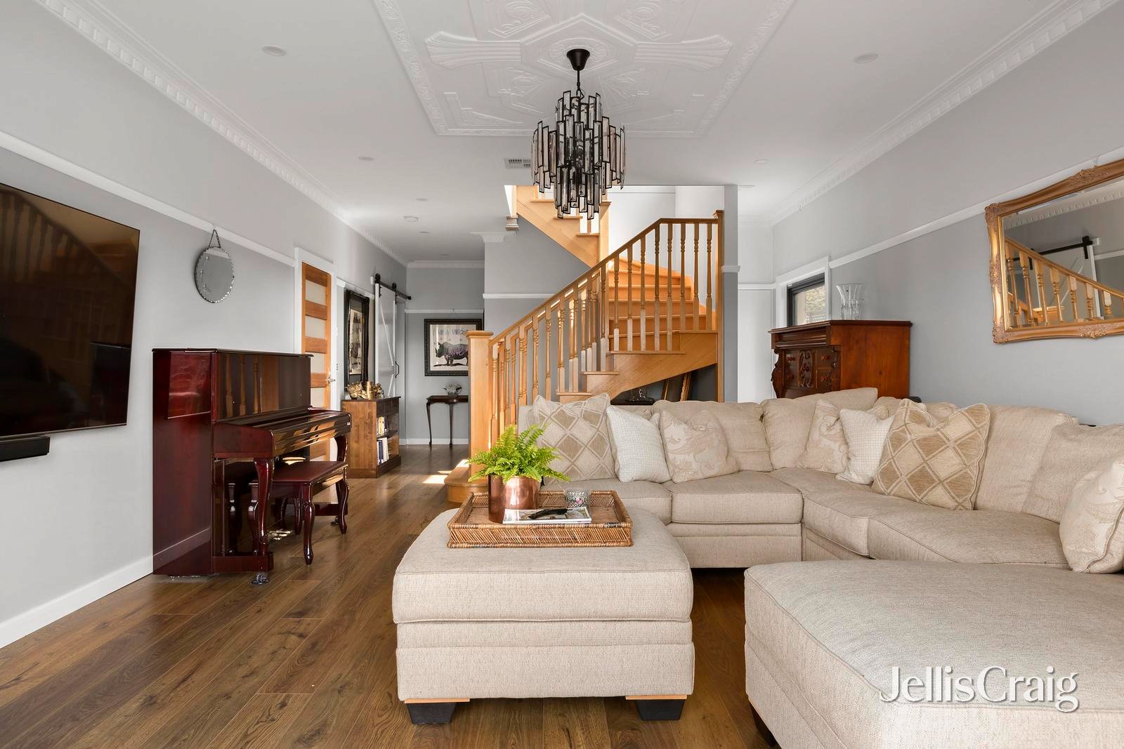 427 Buckley Street, Aberfeldie image 5