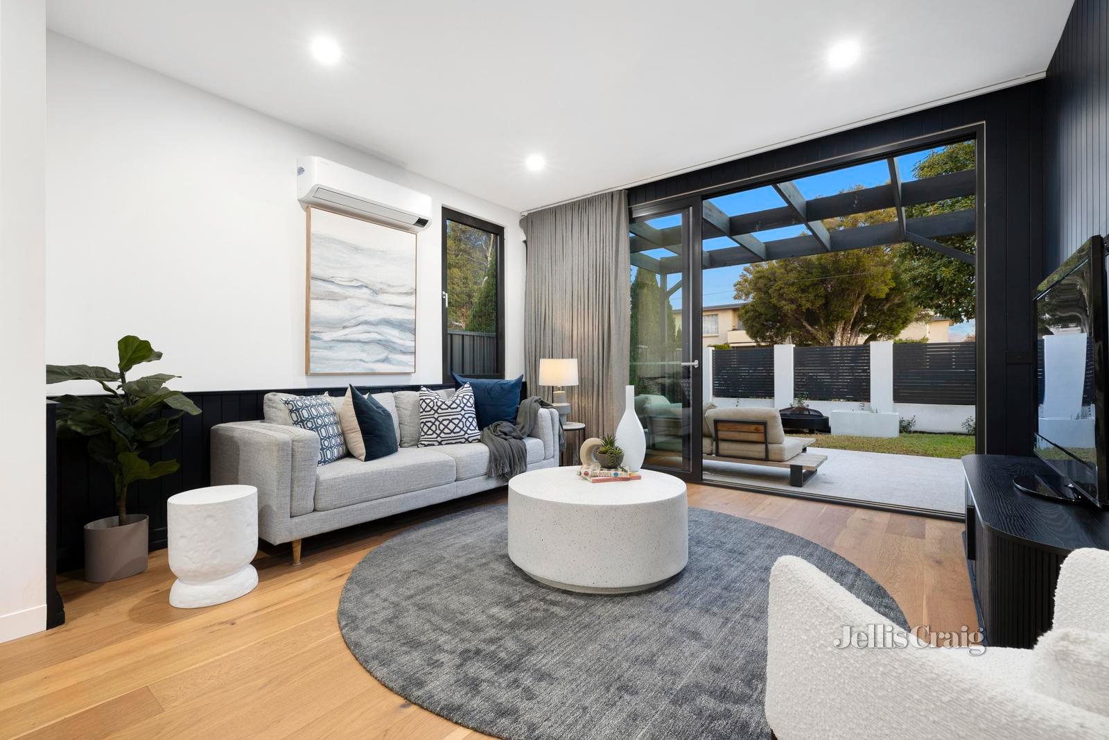 4/27 Elizabeth Street, Bentleigh East image 2