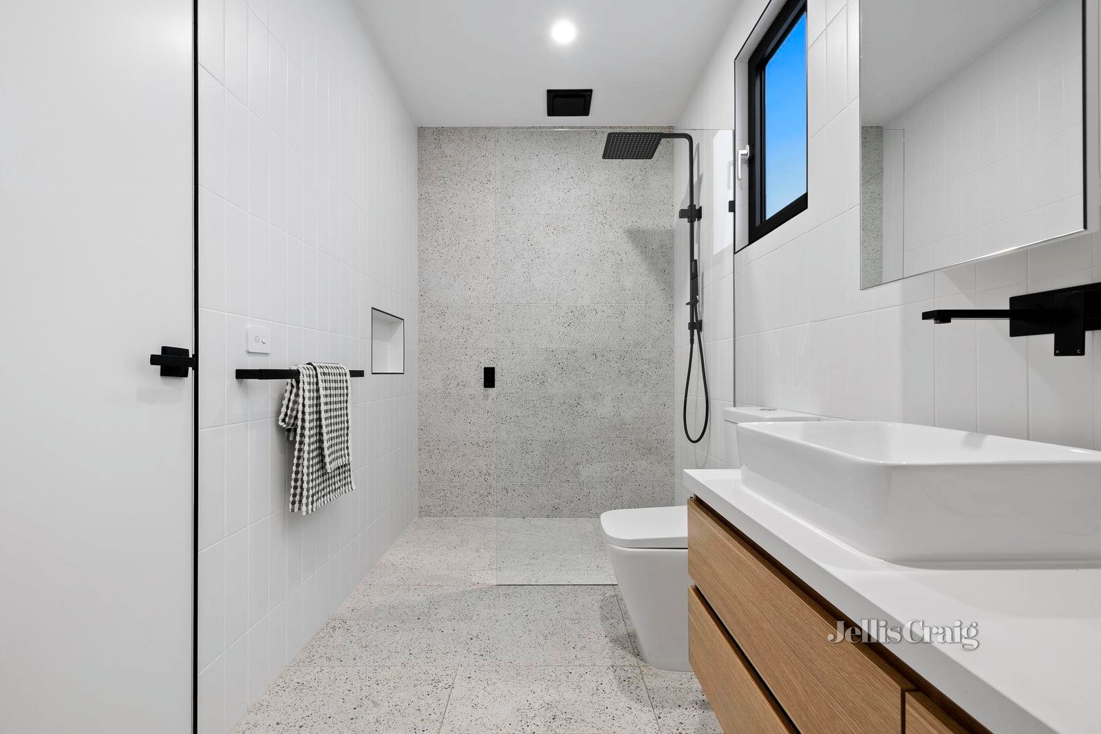 4/27 Elizabeth Street, Bentleigh East image 7