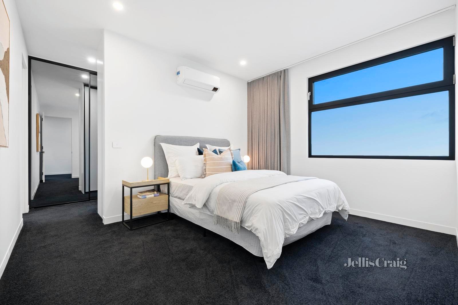 4/27 Elizabeth Street, Bentleigh East image 8