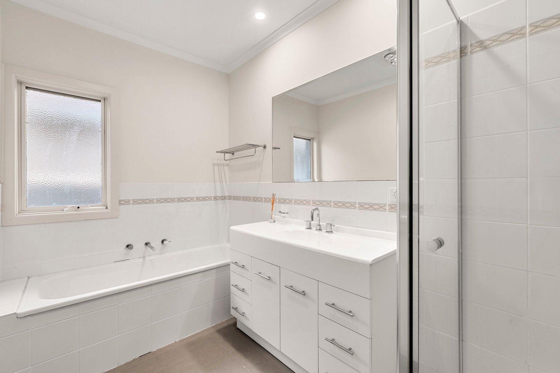 427 Springfield Road, Mitcham image 7