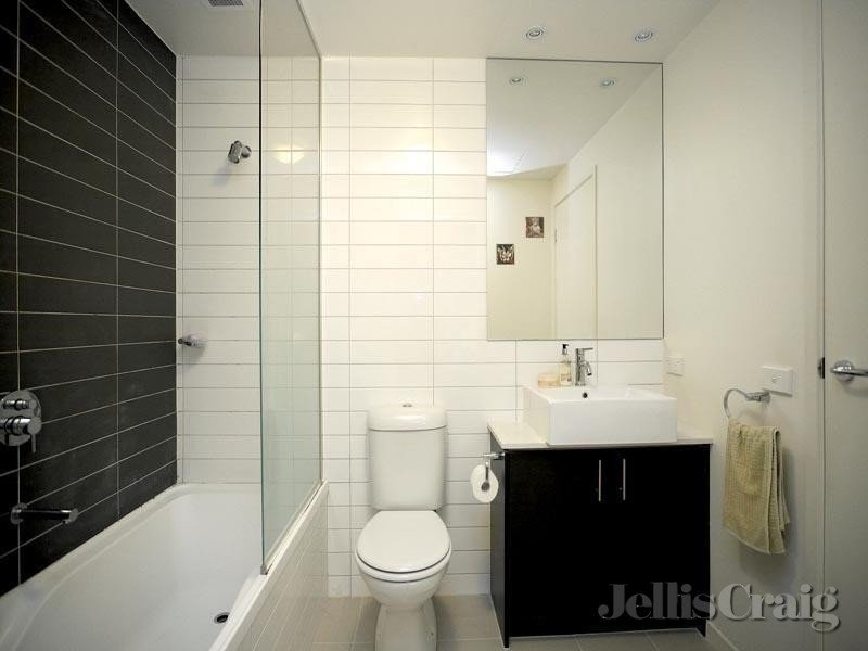 4/272 Albert Street, Brunswick image 5