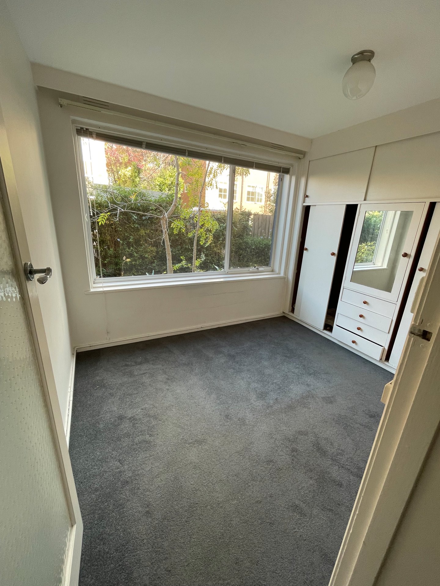 Property Gallery Thumbnail 2