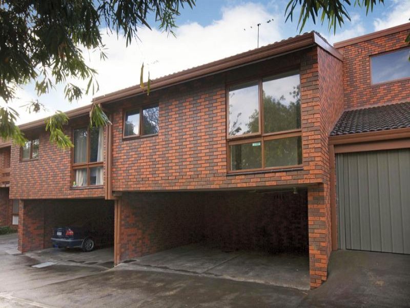 4/27a Walpole Street, Kew image 1