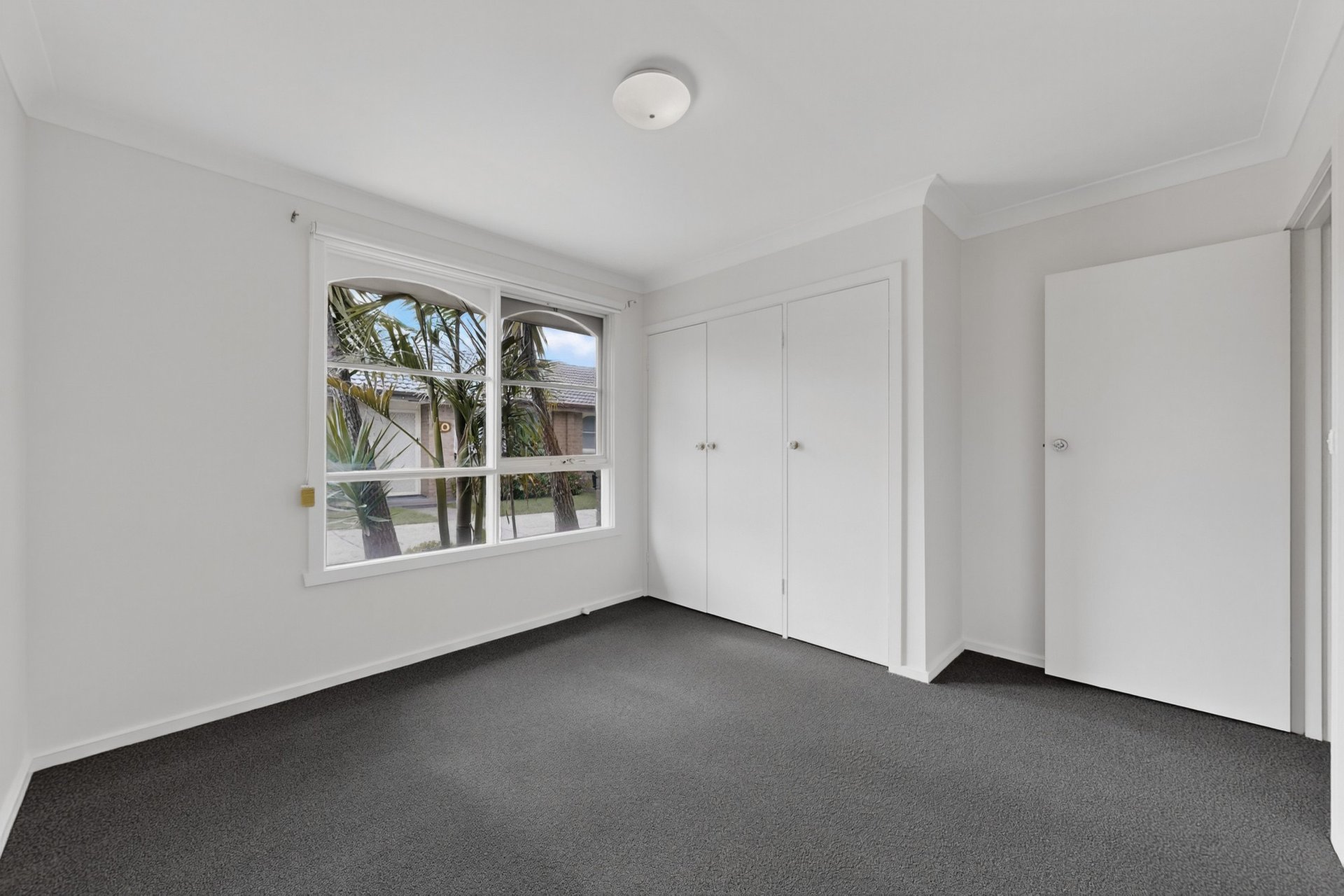 4/28 Coorigil Road, Carnegie image 4