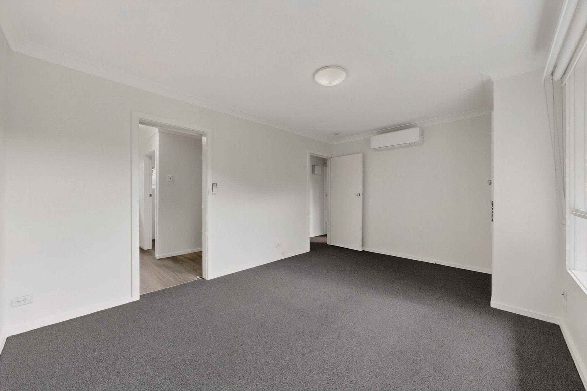 4/28 Coorigil Road, Carnegie image 7