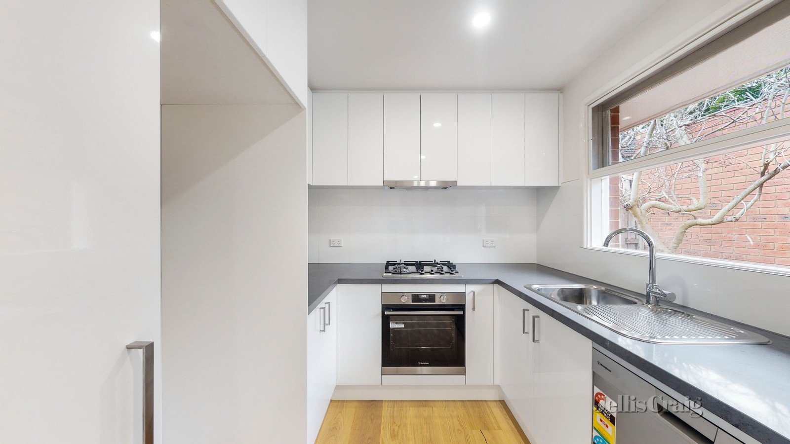 4/28 Cornell Street, Camberwell image 3