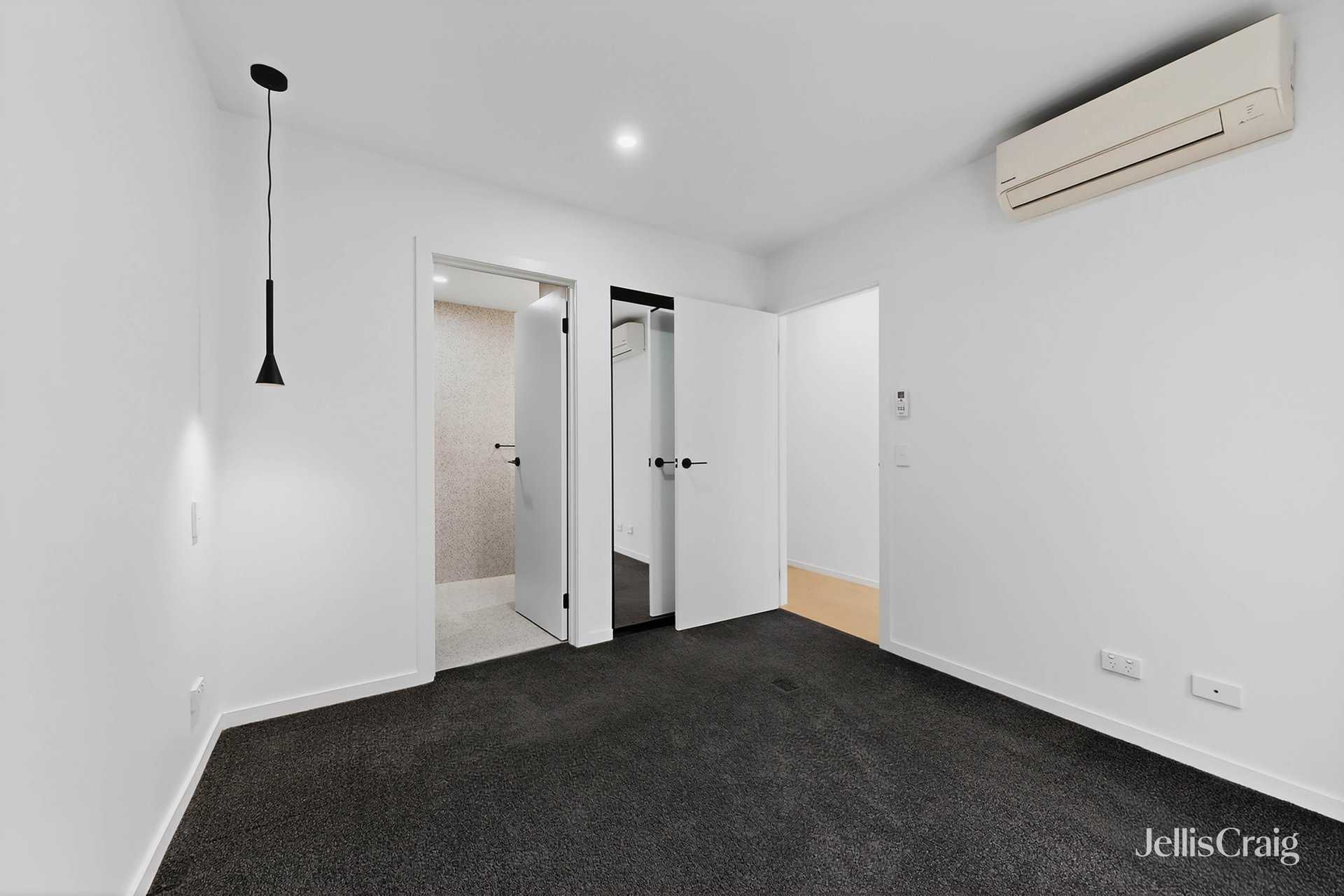 4/28 Sandown Road, Ascot&nbsp;Vale image 8