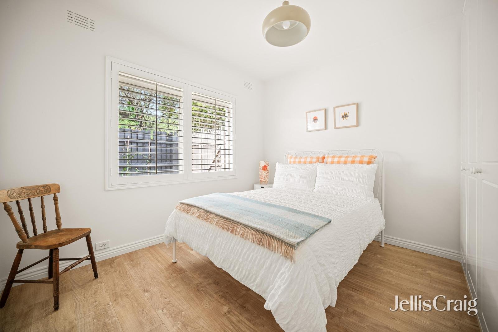 4/28 Warrigal Road, Parkdale image 9