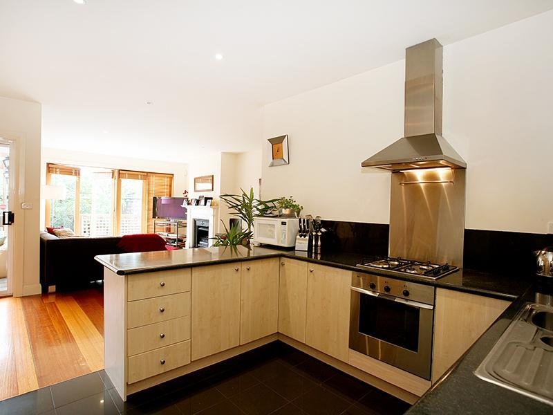 429 Mont Albert Road, Mont Albert image 3