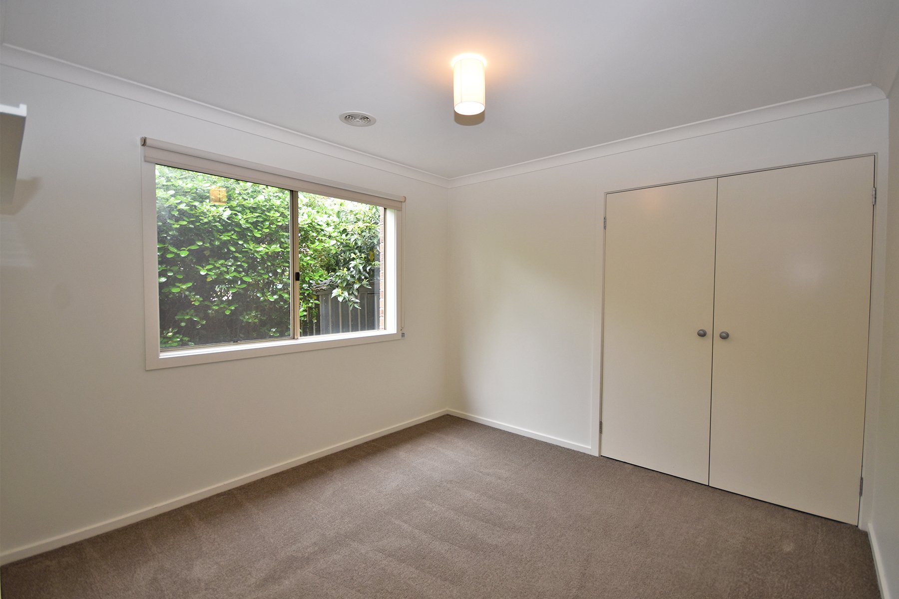 42A Ross Pincott Drive, Mooroolbark image 8