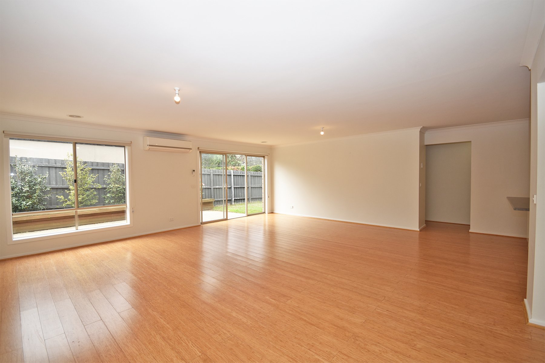 42A Ross Pincott Drive, Mooroolbark image 4