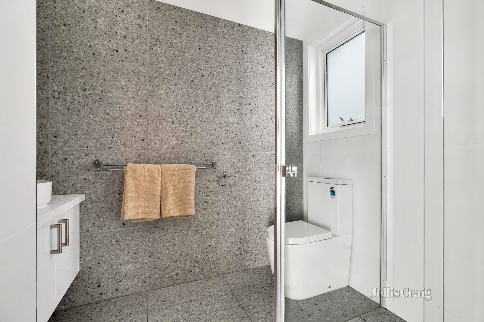 42A Sussex Street, Pascoe Vale South image 13