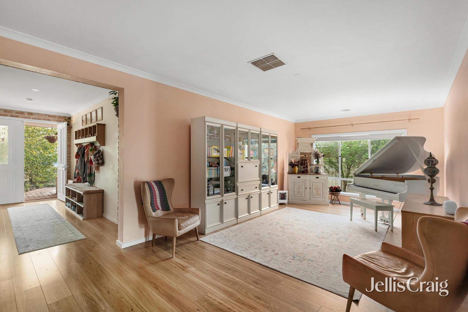 42A Viewhill Road, Kilmore image 3