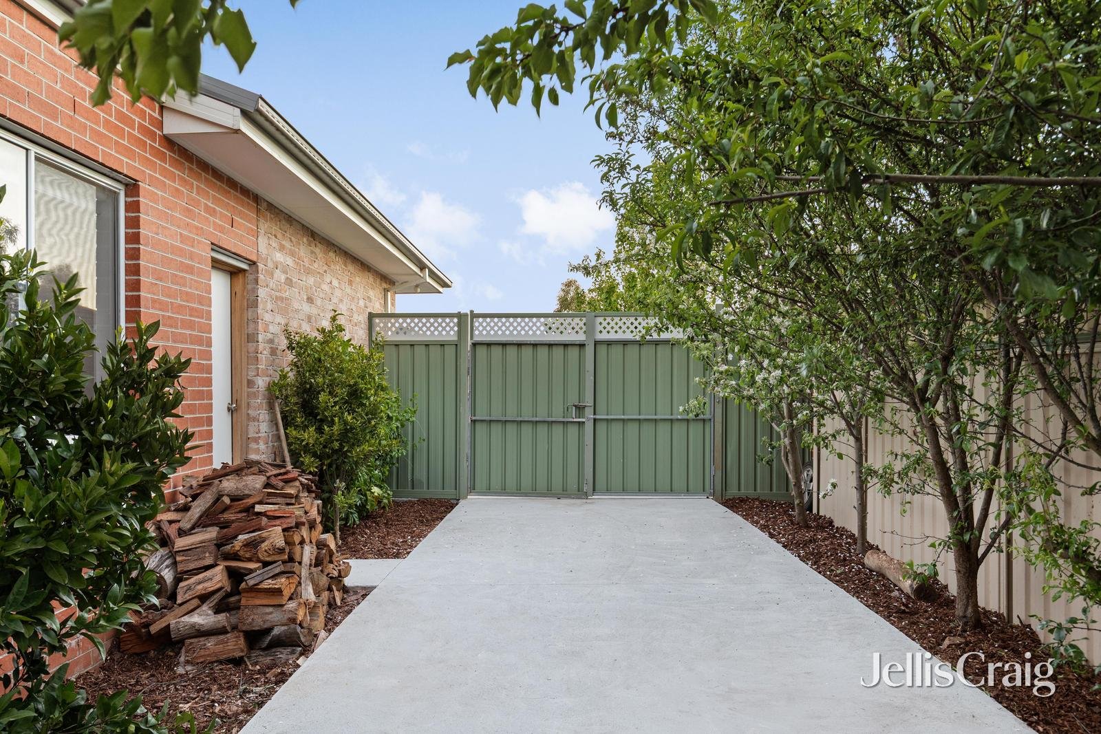 42A Viewhill Road, Kilmore image 17