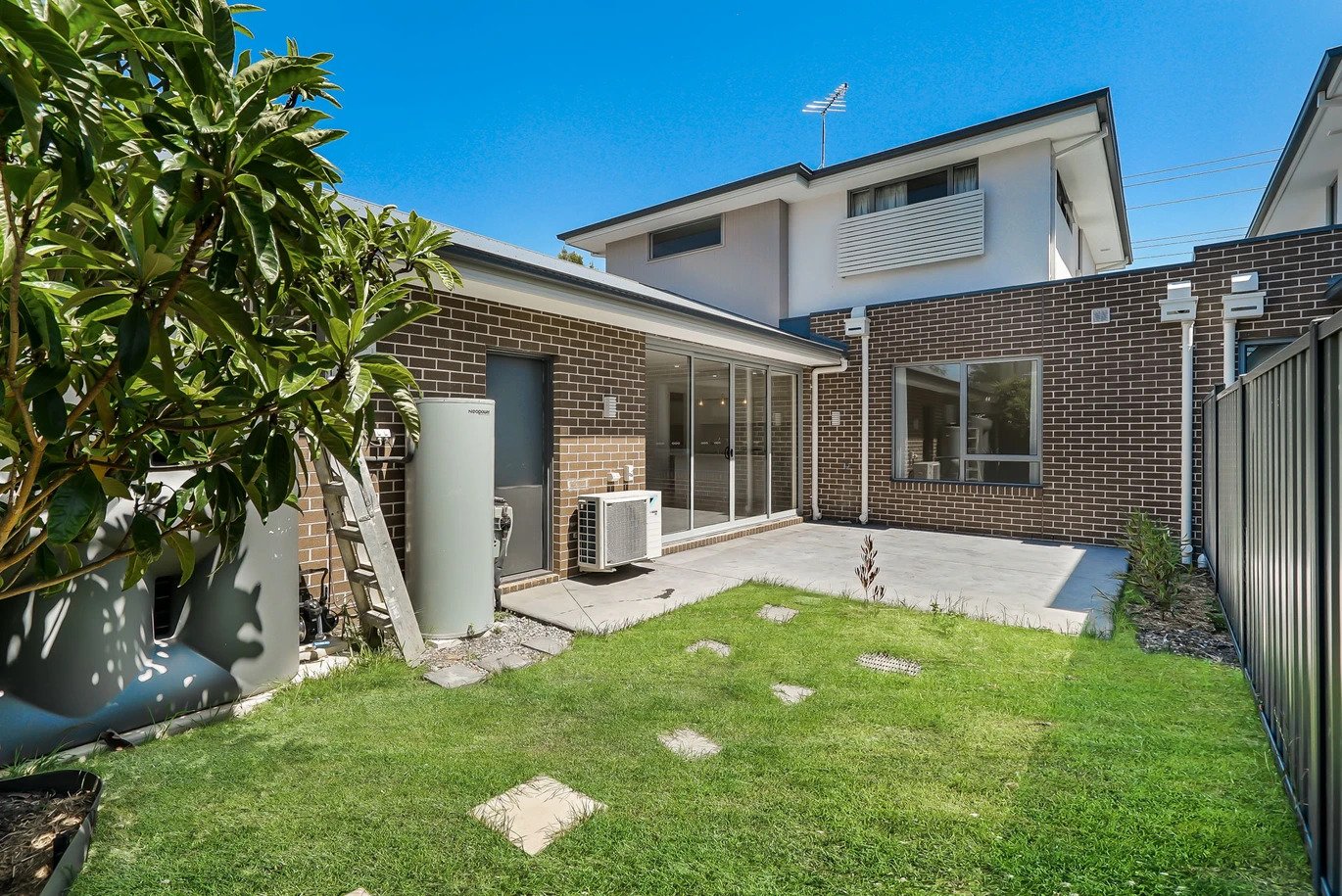 42B Fraser Street, Glen&nbsp;Waverley image 5