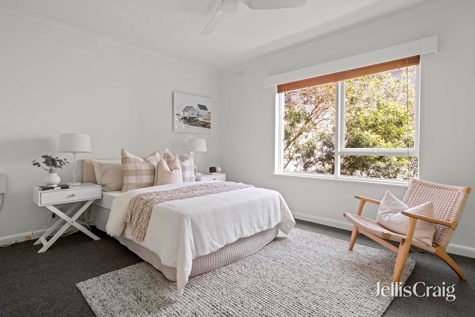 4/2b Loyola Avenue, Brunswick image 4