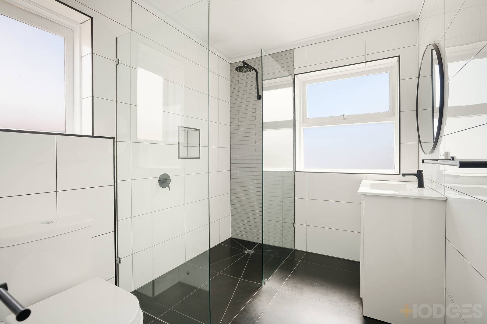 4 / 3-5 Valency Road Glen Iris