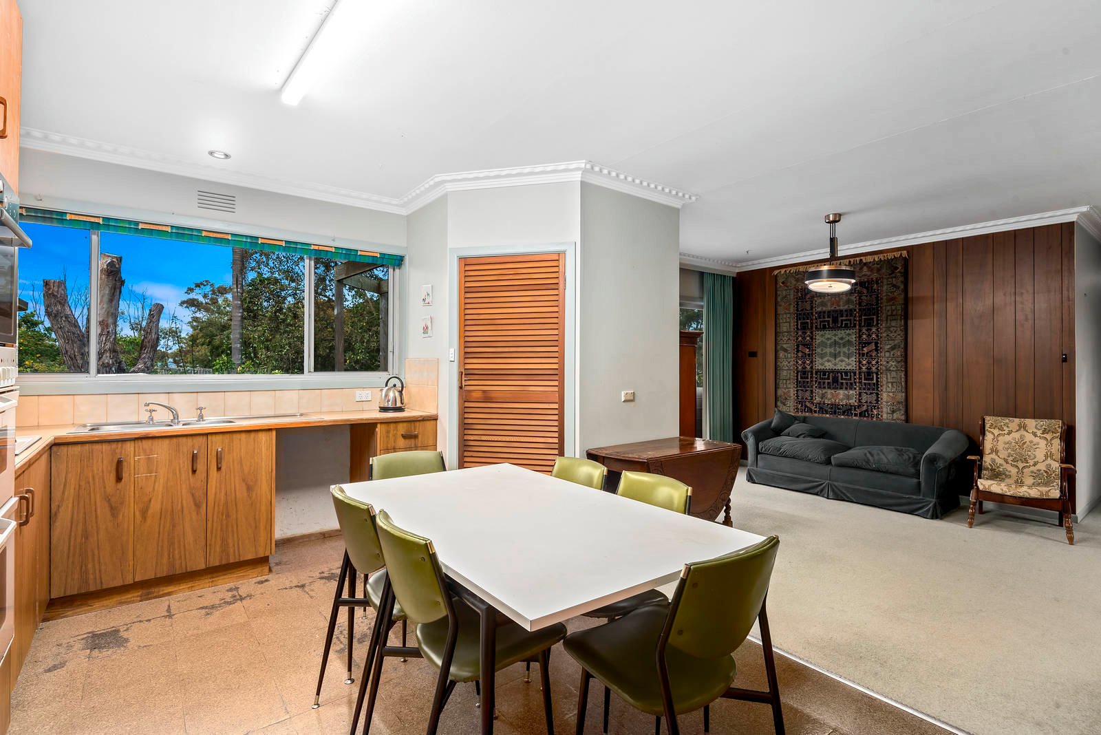 Property Gallery Thumbnail 5