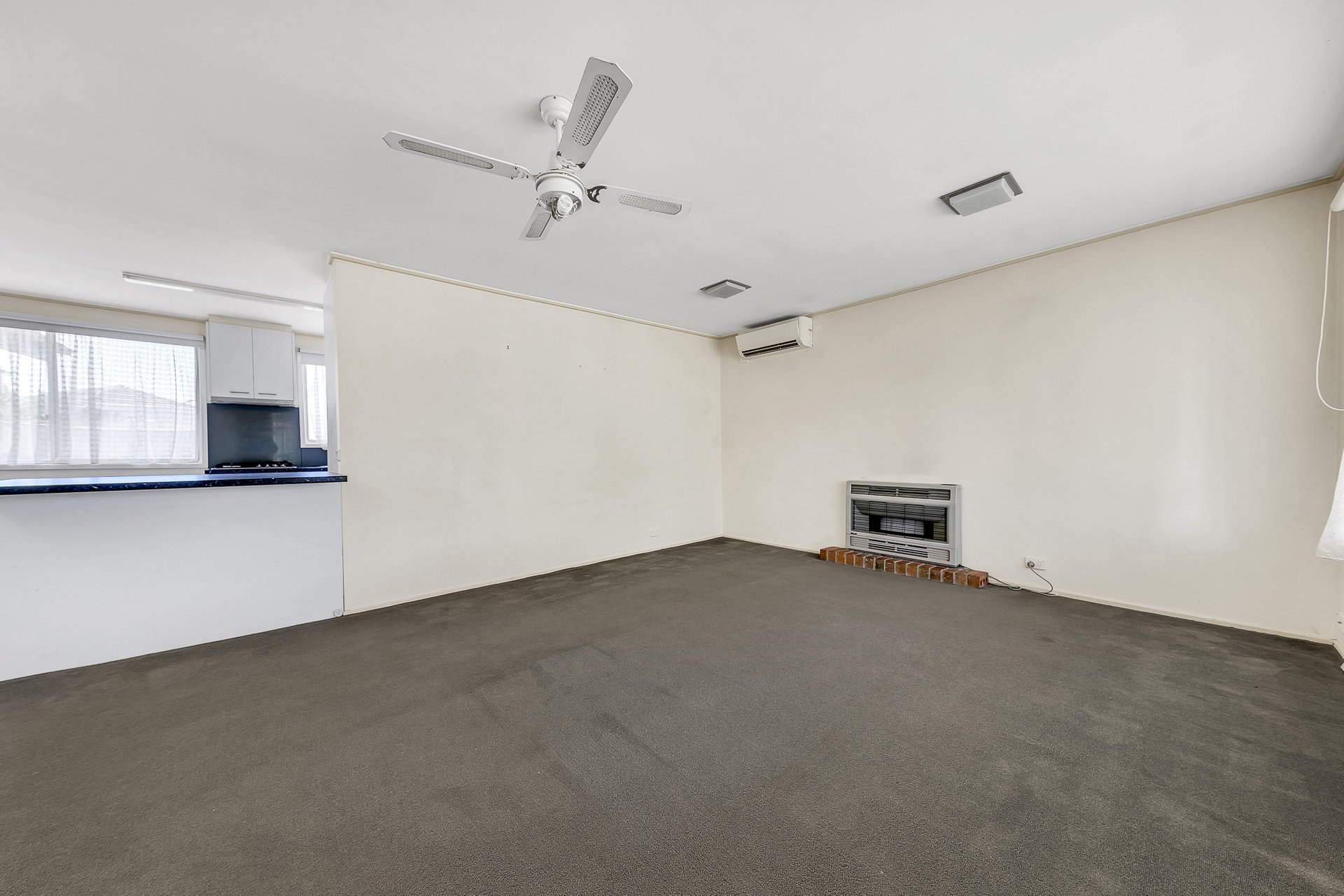 43 Andrew Street, Newcomb image 5