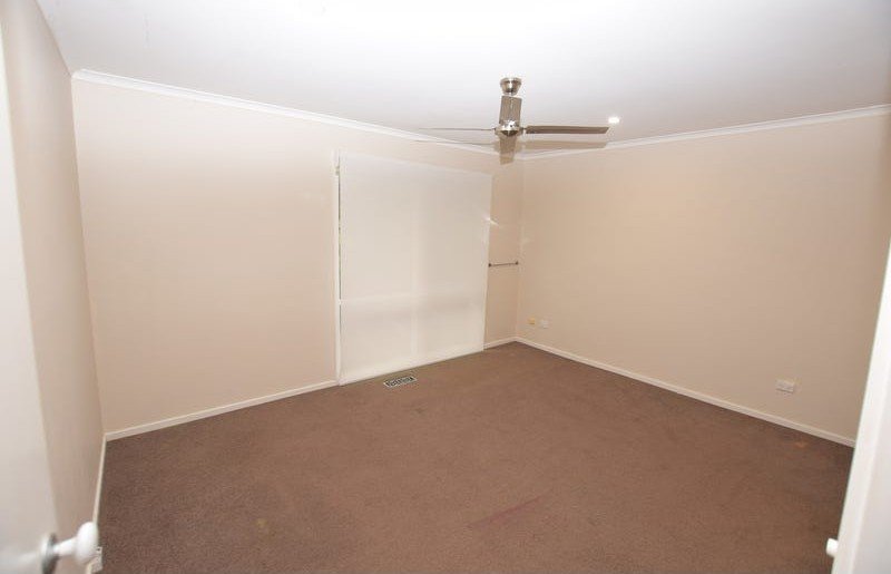 43 Angelica Crescent, Croydon Hills image 10