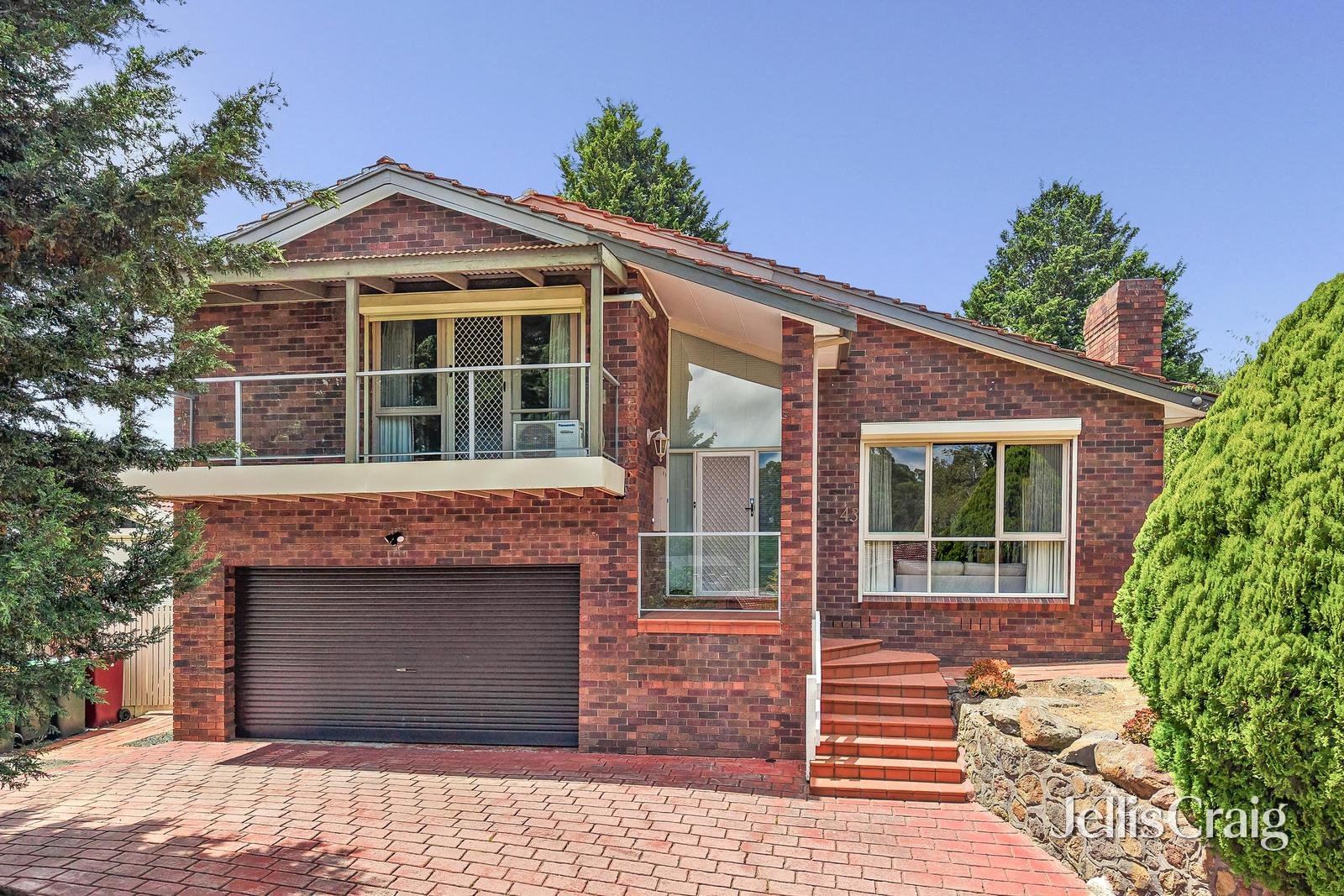 43 Aumann Drive, Templestowe image 1