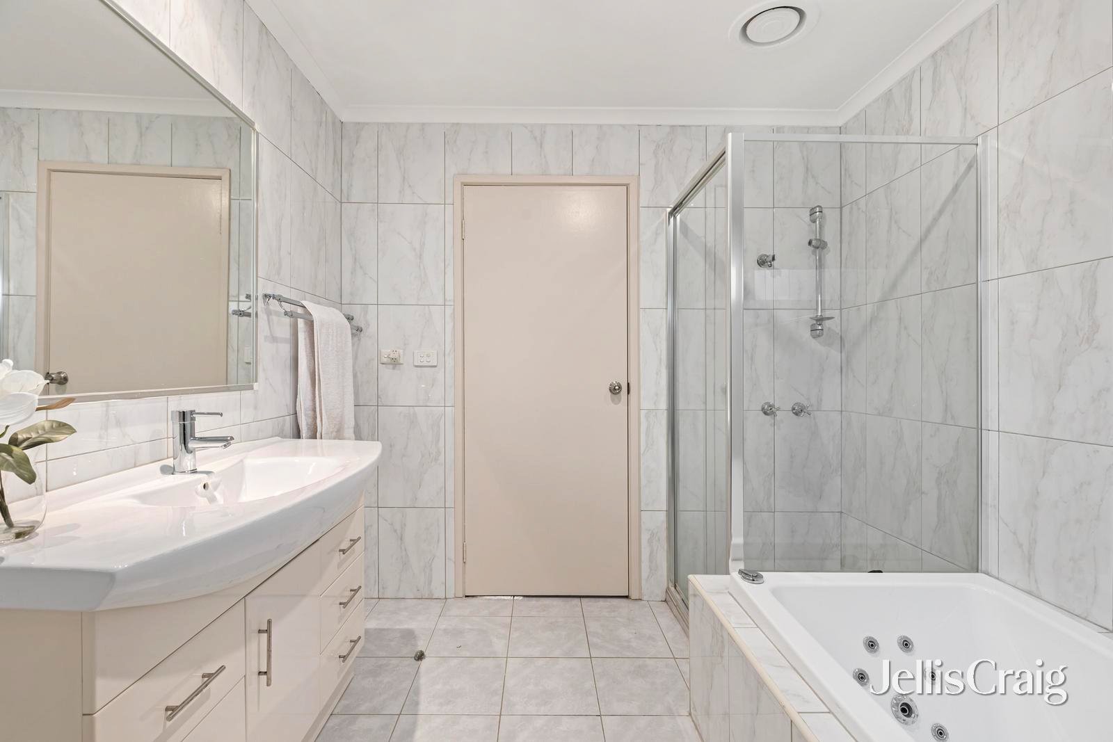 43 Aumann Drive, Templestowe image 14