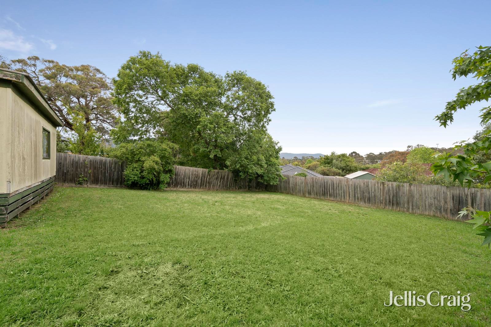 43 Ballantyne Crescent, Kilsyth image 12