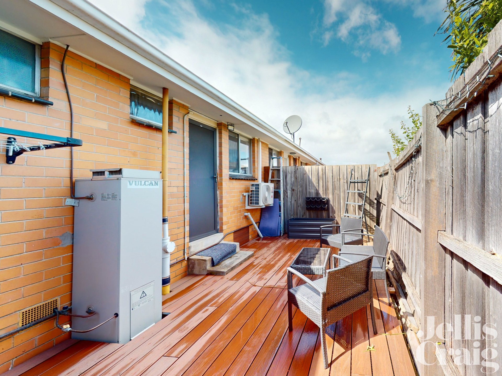 4/3 Balloan Street, Coburg image 10