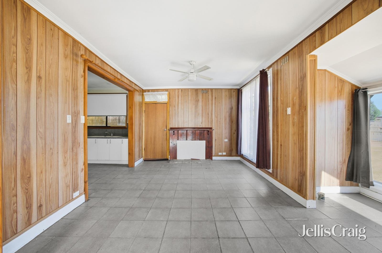43 Birdwood Avenue, Sebastopol image 3