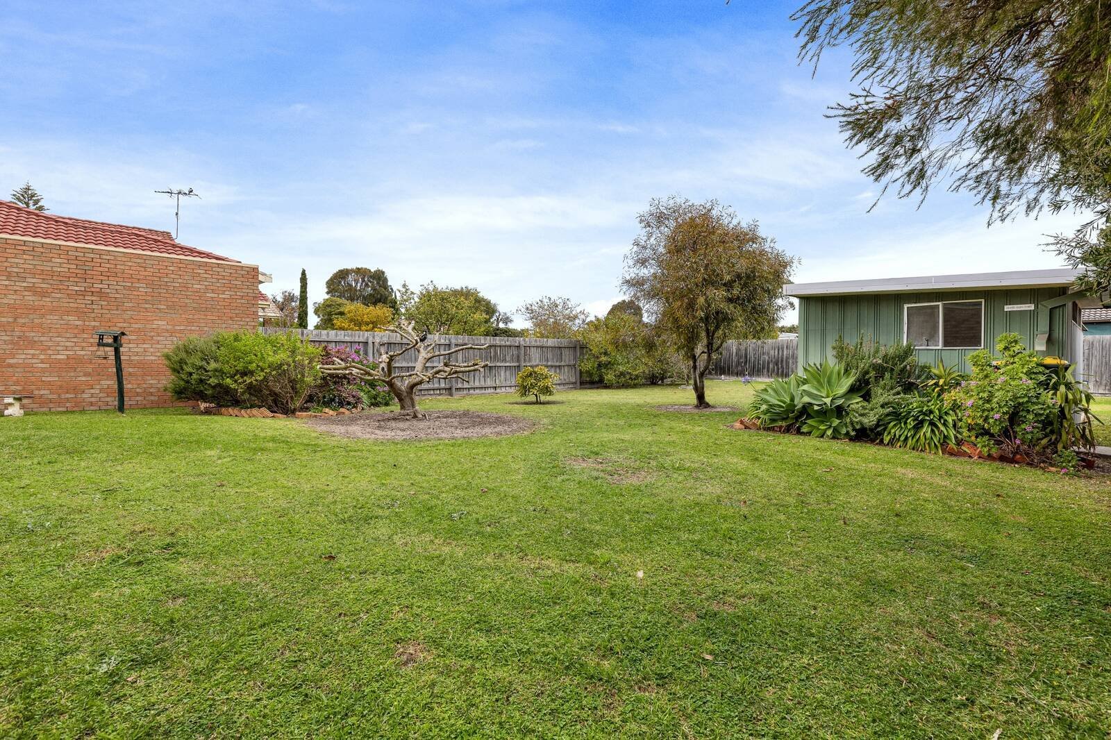 Property Gallery Thumbnail 15
